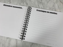 Afbeelding in Gallery-weergave laden, Invulboek 'Onze kinderwens' ZWART + gratis fertiliteitsschrift twv €9,5