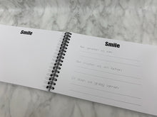 Afbeelding in Gallery-weergave laden, Invulboek 'Mijn meter en ik' ZWART