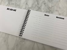 Afbeelding in Gallery-weergave laden, Invulboek 'Mijn meter en ik' GEEL