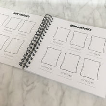 Afbeelding in Gallery-weergave laden, Schoolfotoboek (leerkracht) ZWART