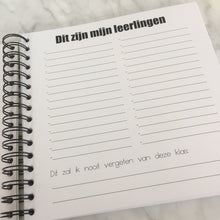 Afbeelding in Gallery-weergave laden, Schoolfotoboek (leerkracht) GEEL