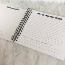 Afbeelding in Gallery-weergave laden, Schoolfotoboek (leerkracht) ZWART