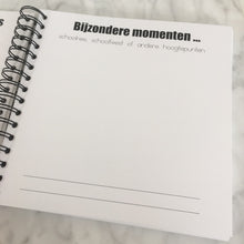 Afbeelding in Gallery-weergave laden, Schoolfotoboek (leerkracht) GEEL