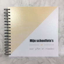 Afbeelding in Gallery-weergave laden, Schoolfotoboek (leerkracht) GEEL
