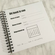 Afbeelding in Gallery-weergave laden, Invulboek 'Baby op komst' MINT