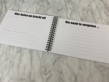 Afbeelding in Gallery-weergave laden, Invulboek Sterrenkindje