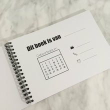 Afbeelding in Gallery-weergave laden, Invulboek 'Babybezoekboek' GEEL