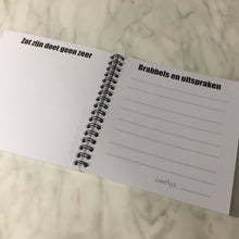 Afbeelding in Gallery-weergave laden, Mijn babbelboek - uitsprakenboekje GEEL